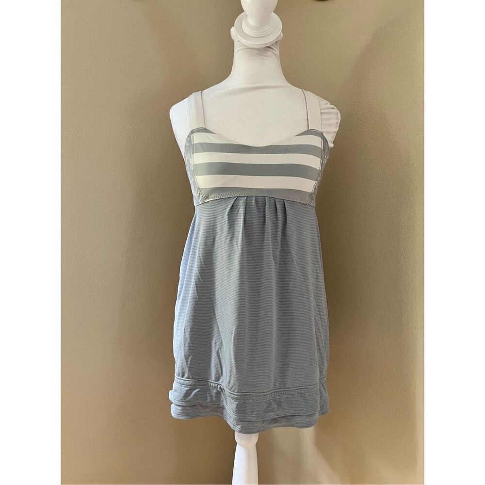 Luluemon Gray Polar Cream Stripe Run Back On Track Tank Top Size 6